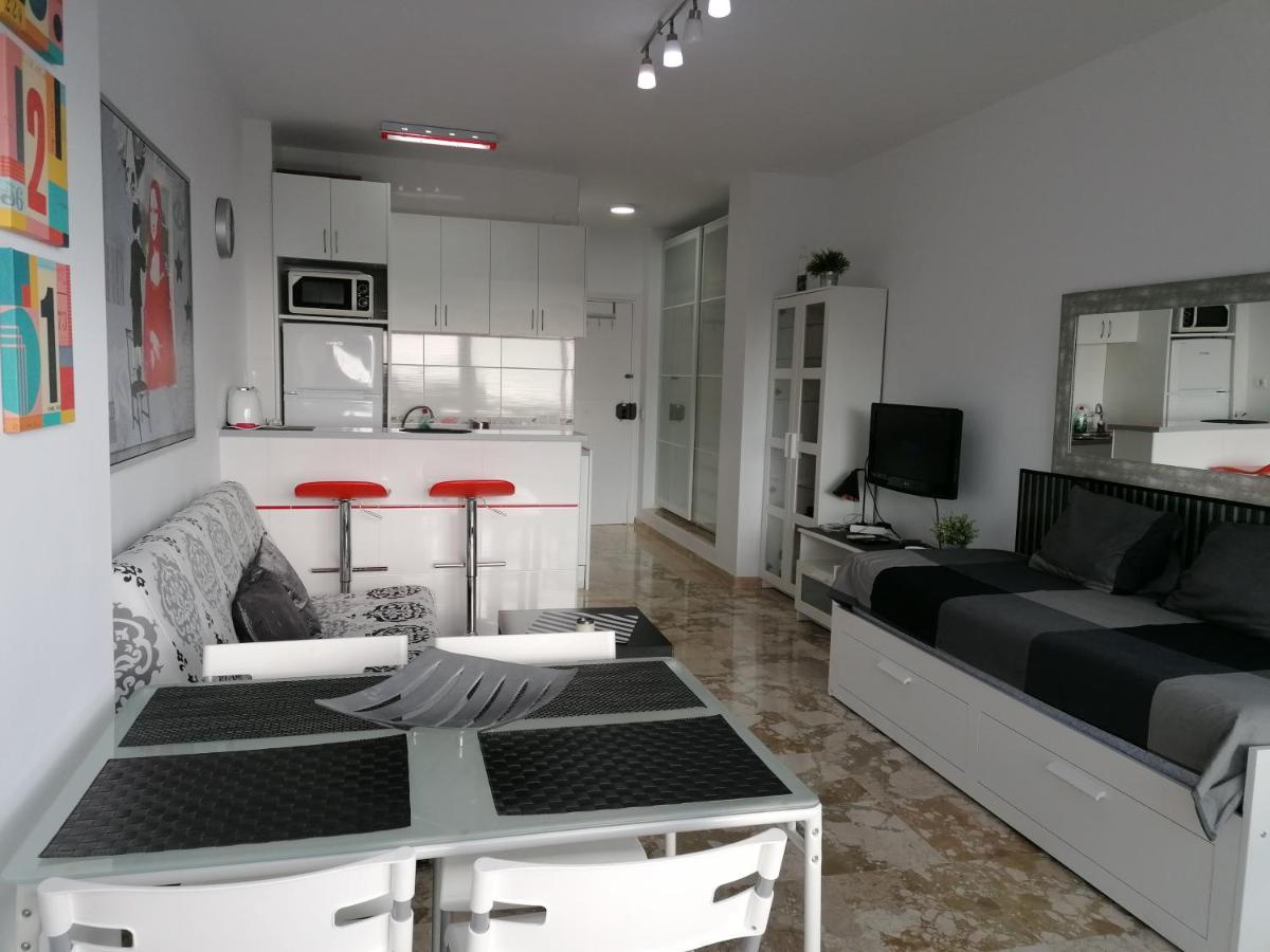 Estudio Castillo Santa Clara/ตอร์เรโมลิโนส ภายนอก รูปภาพ